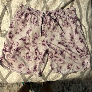 Legends brand LUKA men’s athletic shorts “purple smoke” sz L w/ liner, 7” inseam